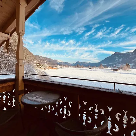 Herbst Chalet